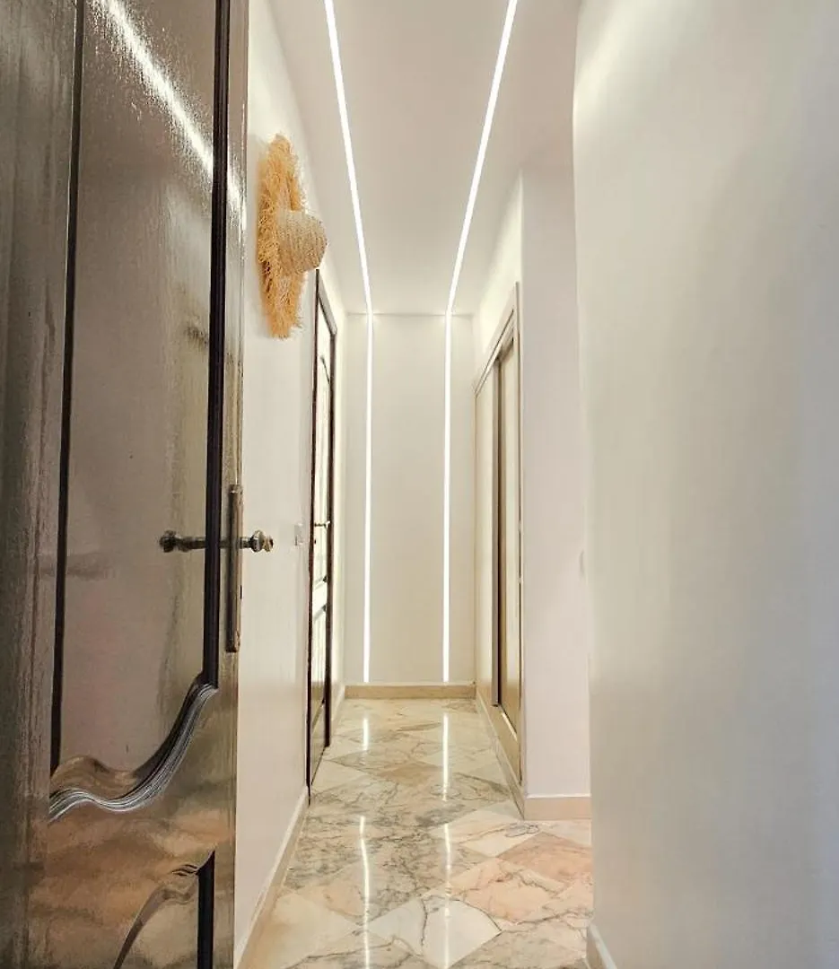 Appartement Moderne A Gueliz, Terrasse & Parking Prive Marrakesh 0*,